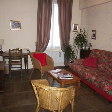 Appartamento Le Relais De Marbot Bar-le-Duc Esterno foto